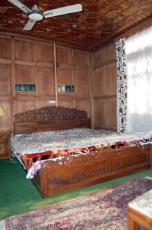 Royal Orchid House Boat, Srinagar 2